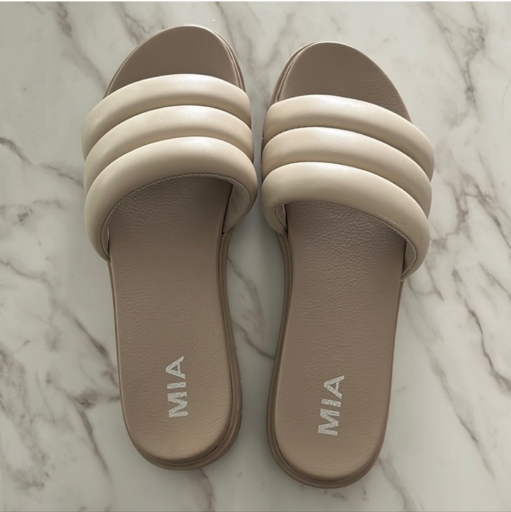 Mia slide sandals